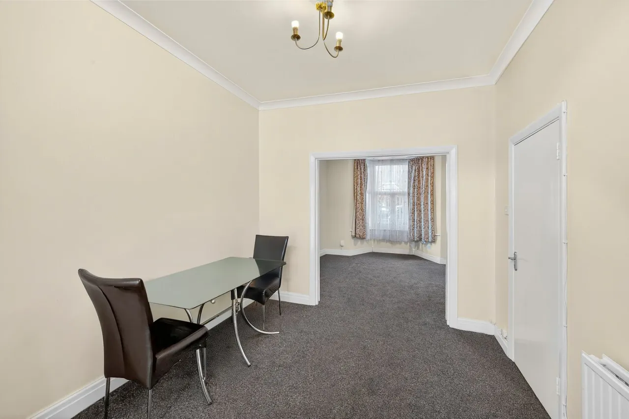 Roden Street, London, N7, photo 14