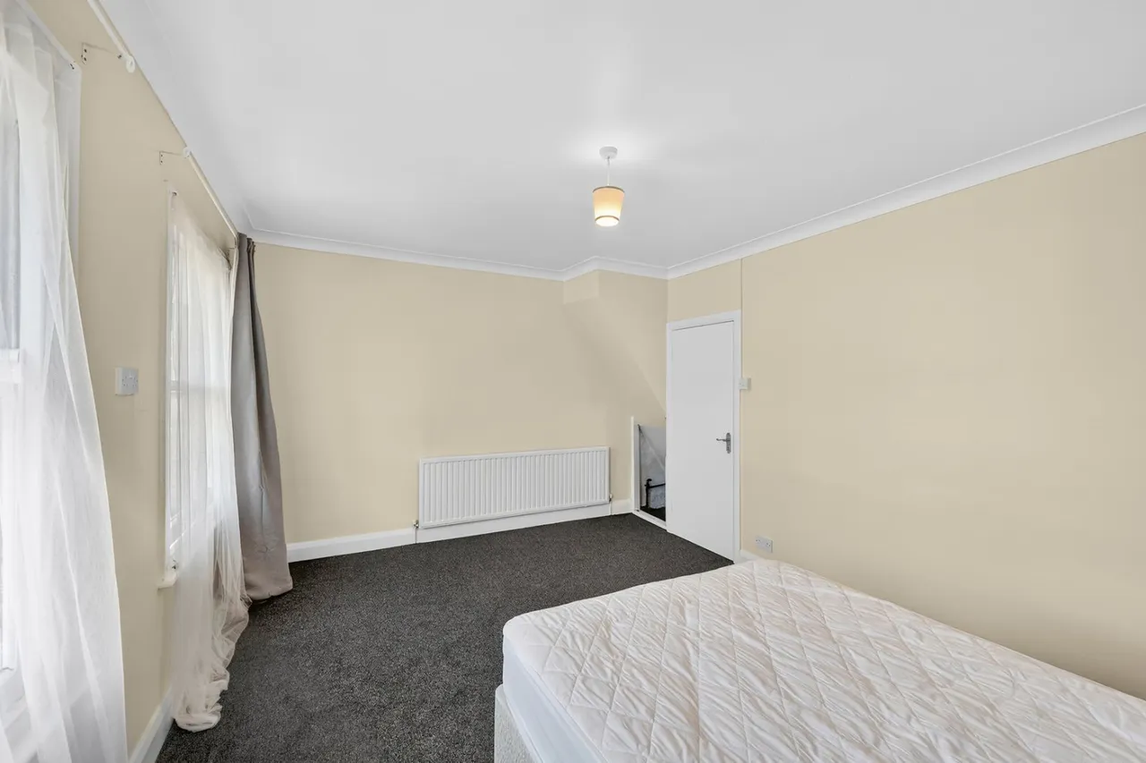Roden Street, London, N7, photo 10