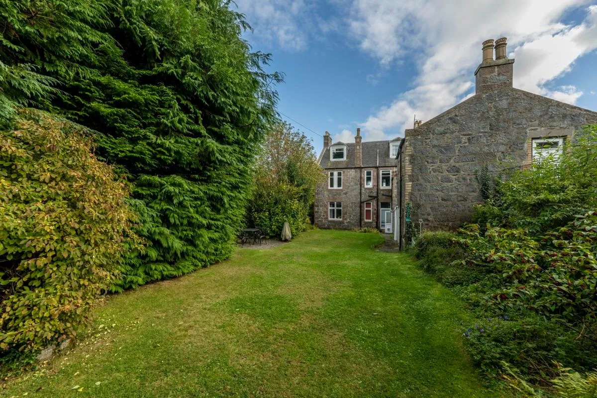 North Deeside Road, Cults, AB15, photo 38