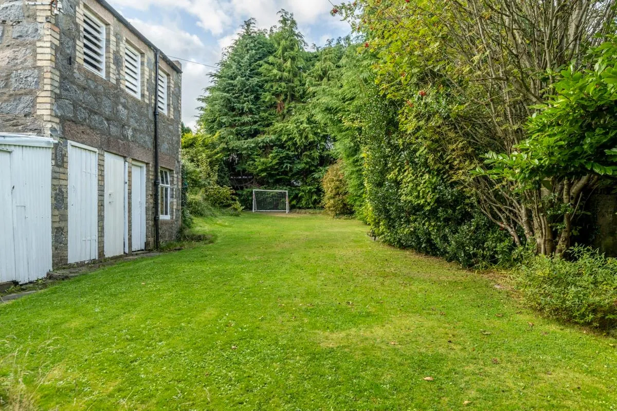 North Deeside Road, Cults, AB15, photo 33