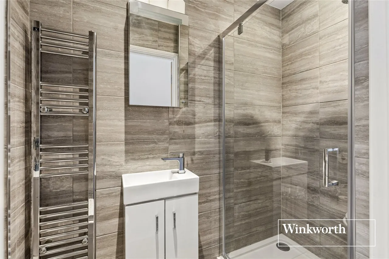 5 bed house for sale — Rockways, Arkley, EN5