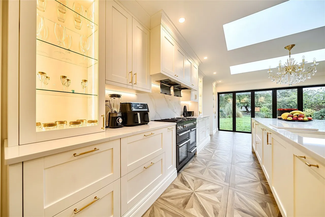 Marlings Park Avenue, Chislehurst, BR7, photo 37