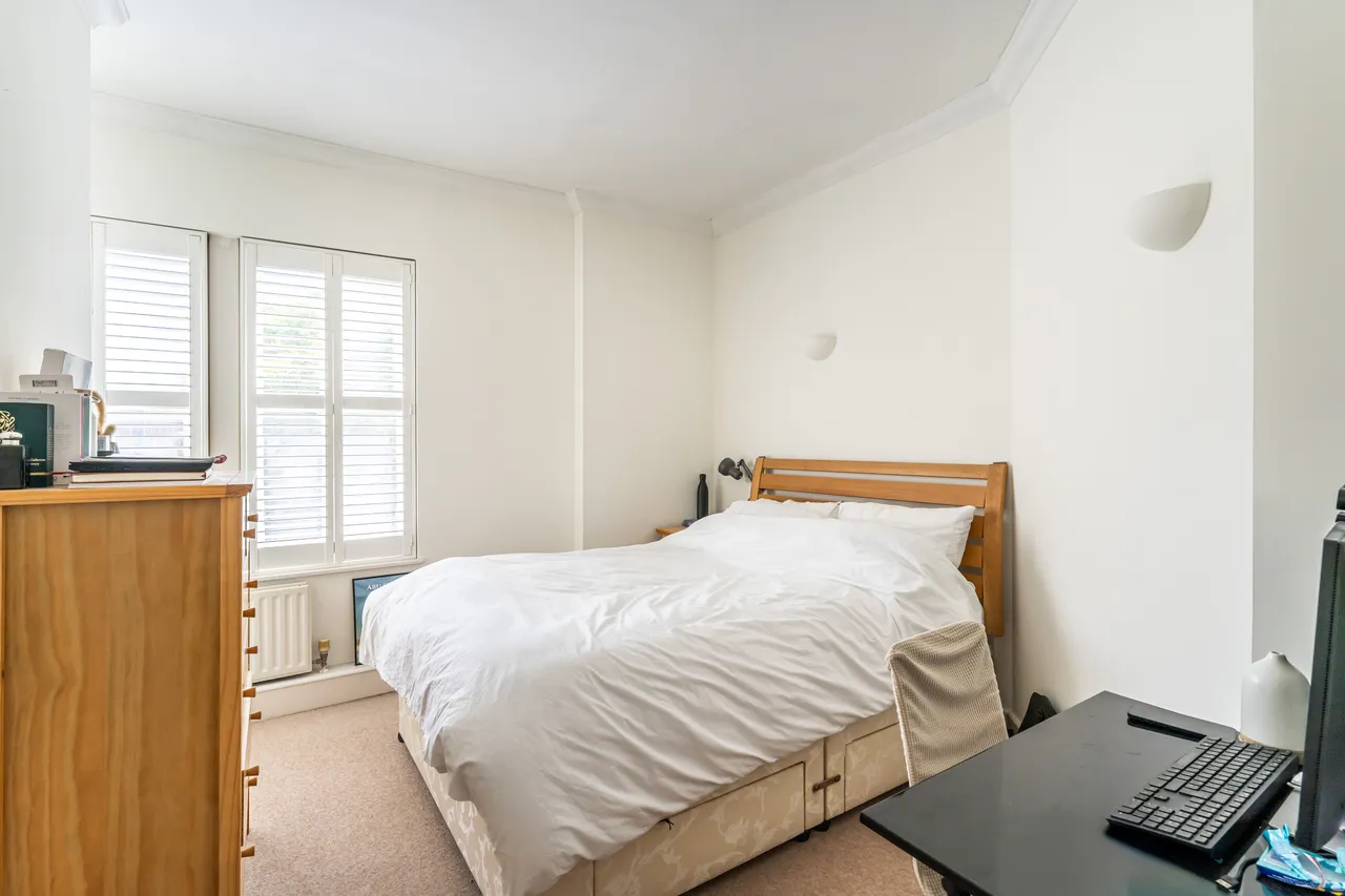 22-24 Bromells Road, London, SW4, photo 5