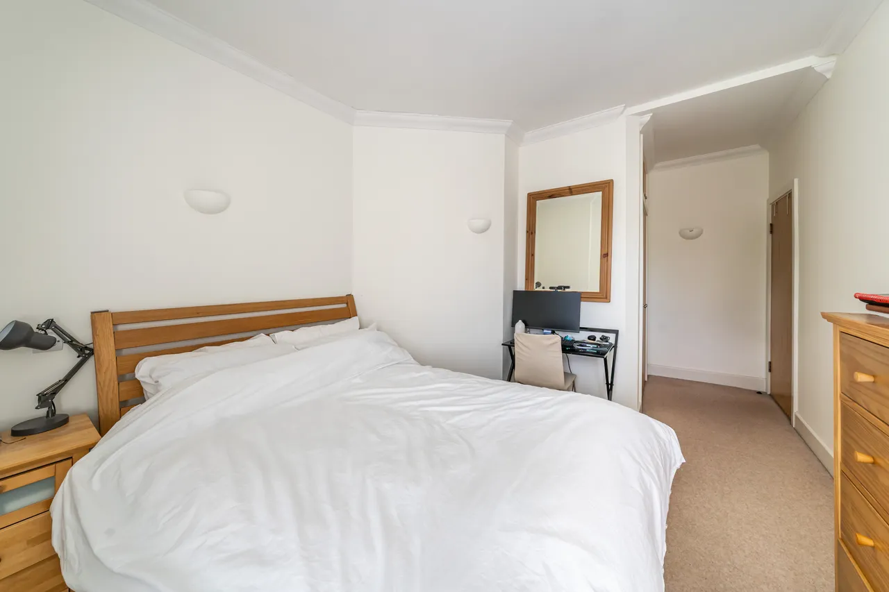 22-24 Bromells Road, London, SW4, photo 12