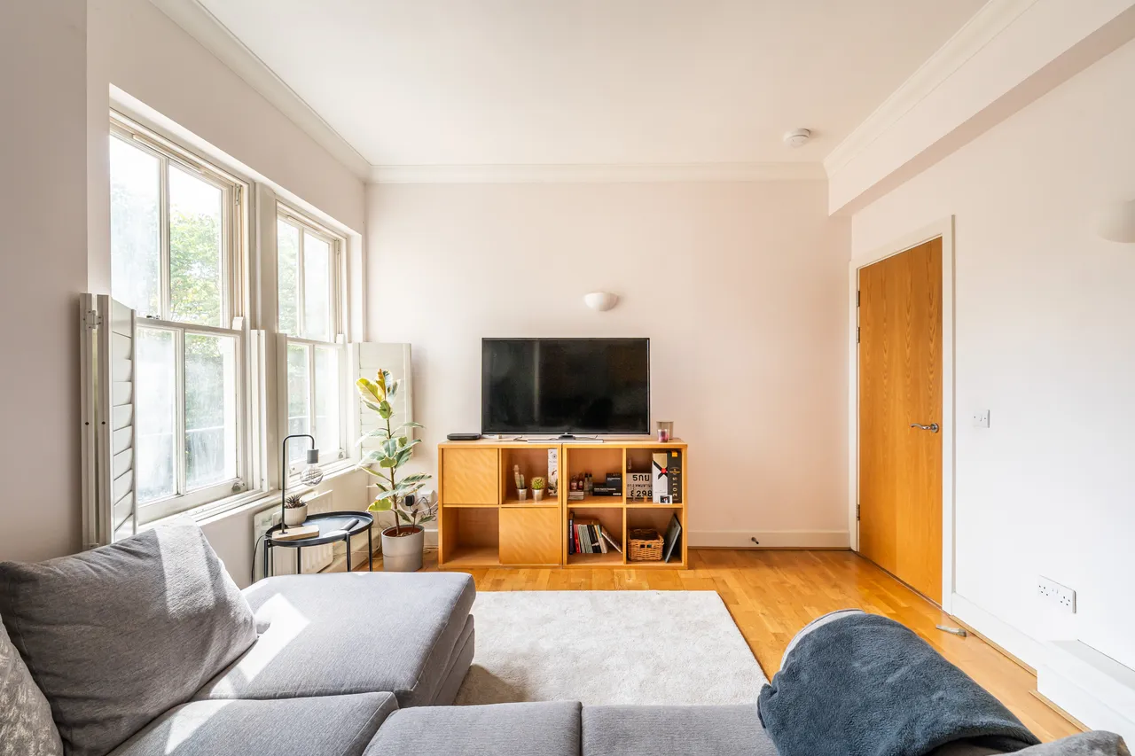 22-24 Bromells Road, London, SW4, photo 6