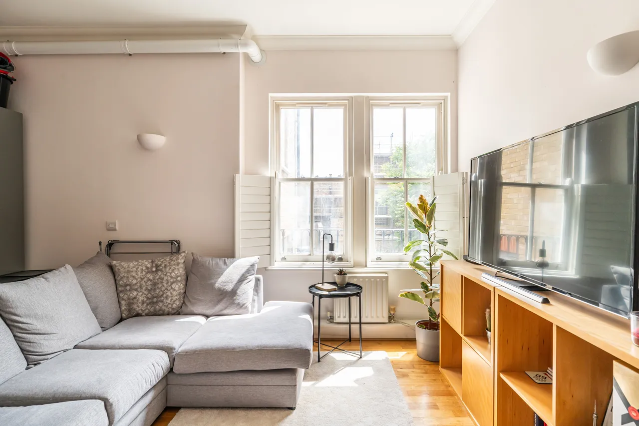 22-24 Bromells Road, London, SW4, photo 2
