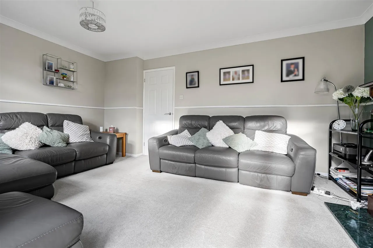 Aspen Close, Haverhill, CB9, photo 4