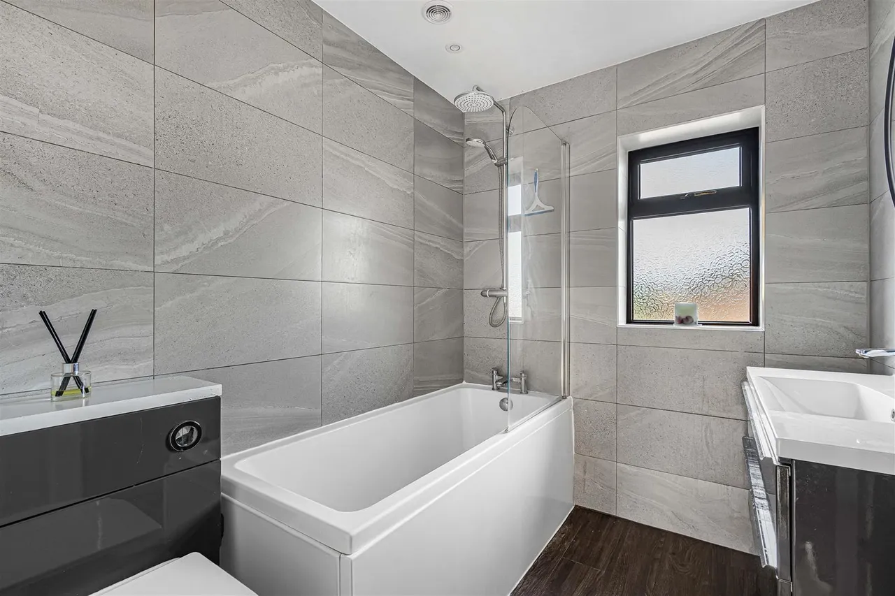 Aspen Close, Haverhill, CB9, photo 9
