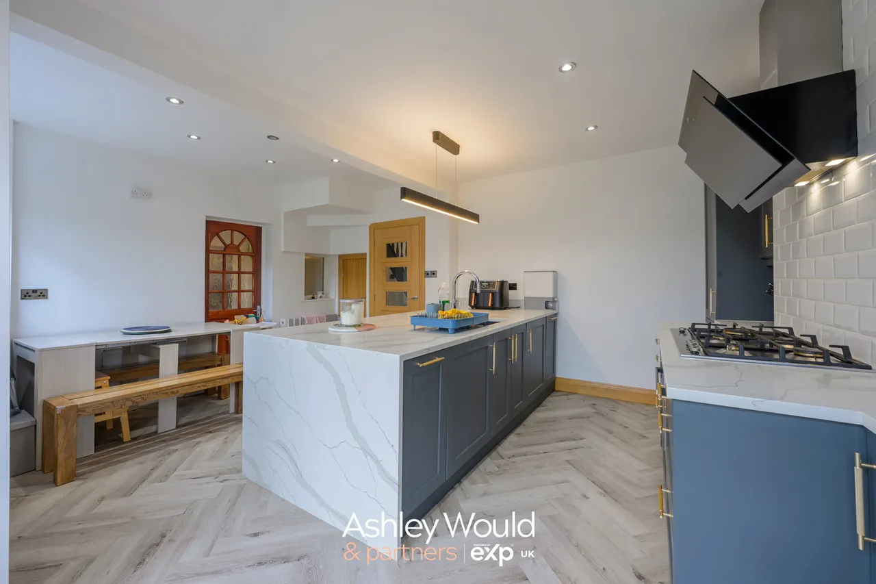 Wolverhampton Road South, Quinton, B32, photo 6