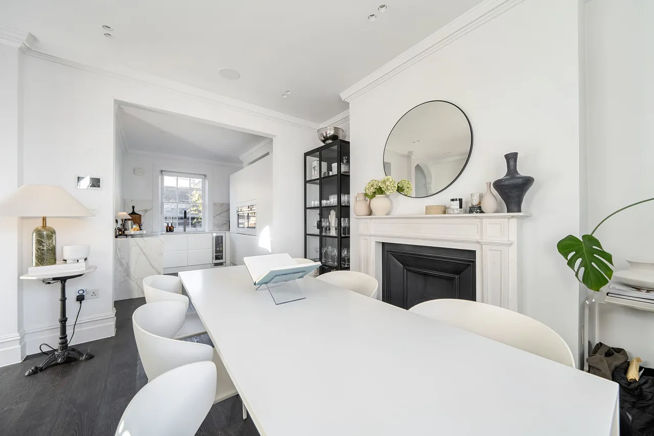 4 bed house to rent — 850 Harrow Road, London