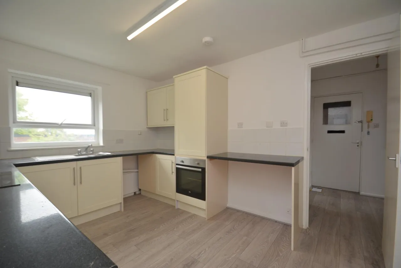 Beaconsfield, Telford, TF3, photo 5