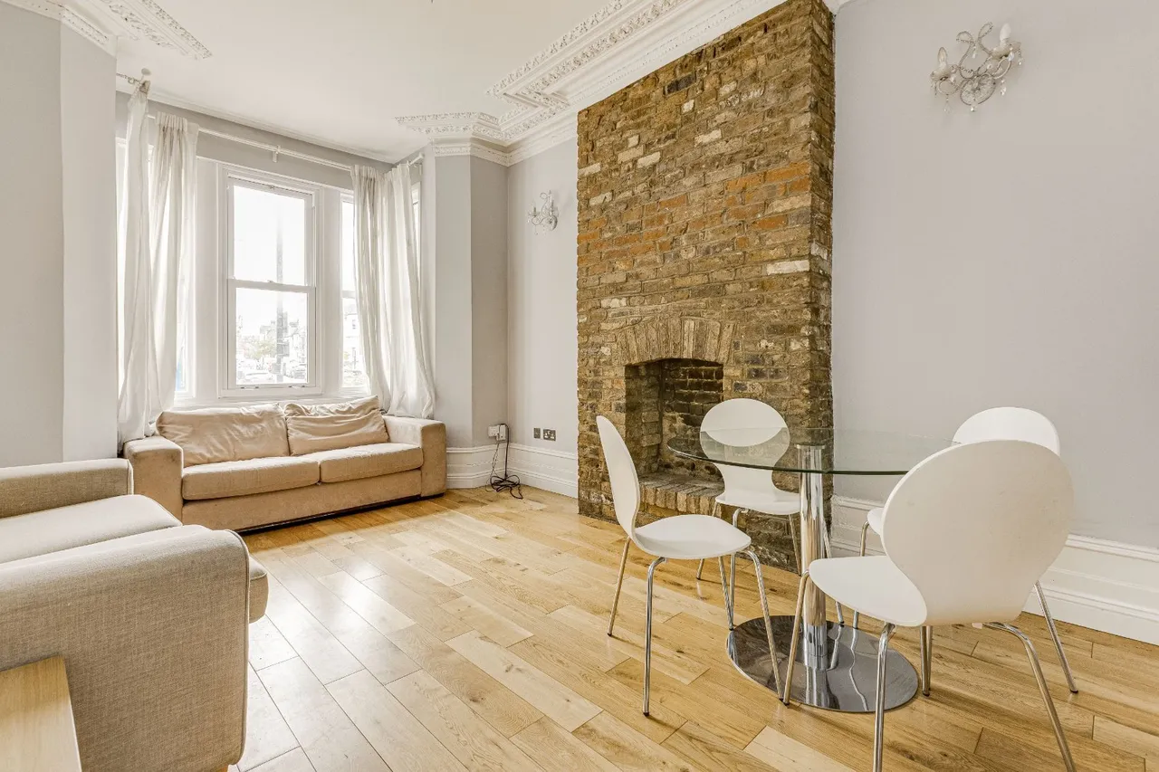 1 bed flat to rent, Lavender Hill, London, SW11