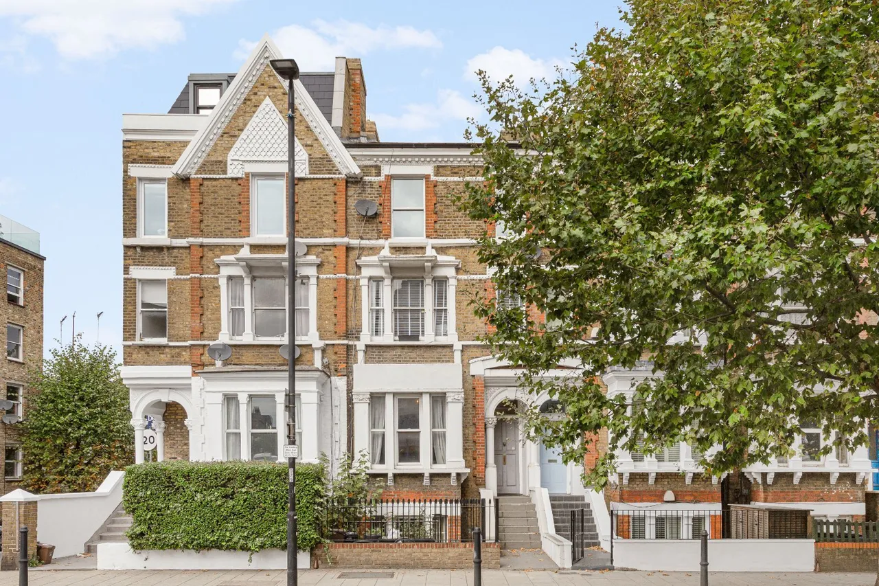 Lavender Hill, London, SW11, photo 7
