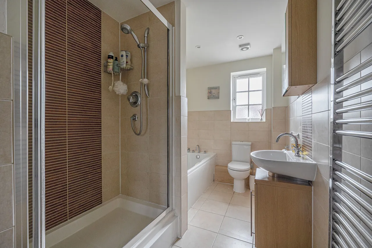 Enborne Gate, Newbury, RG14, photo 11