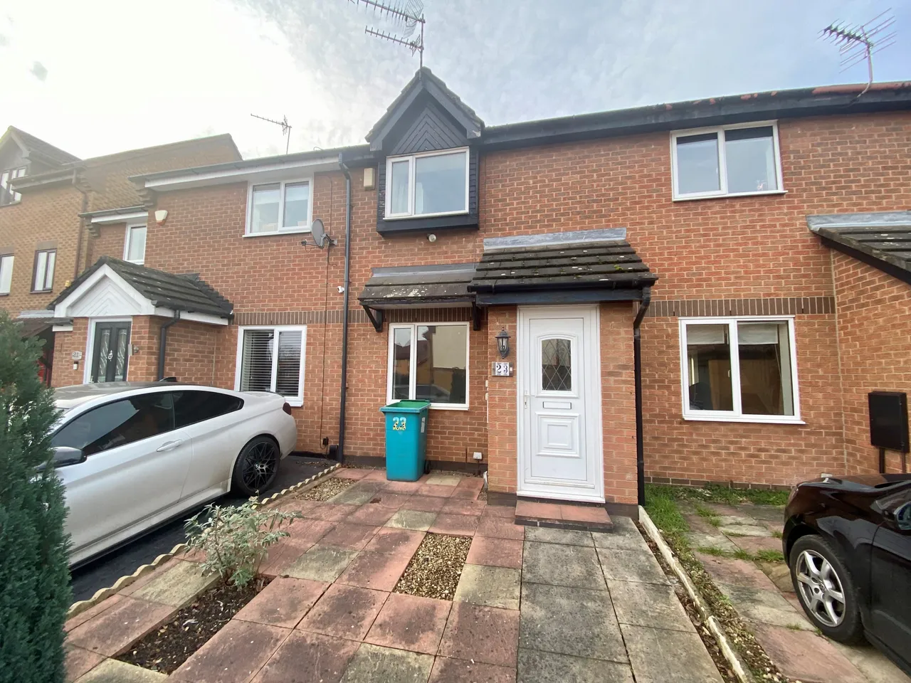 2 bed house to rent — Clough Court, Nottingham