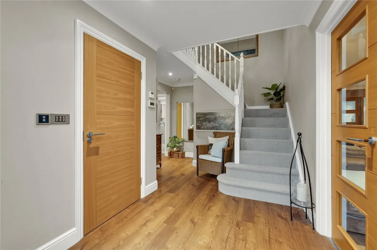 Waterperry Lane, Chobham, GU24, photo 28