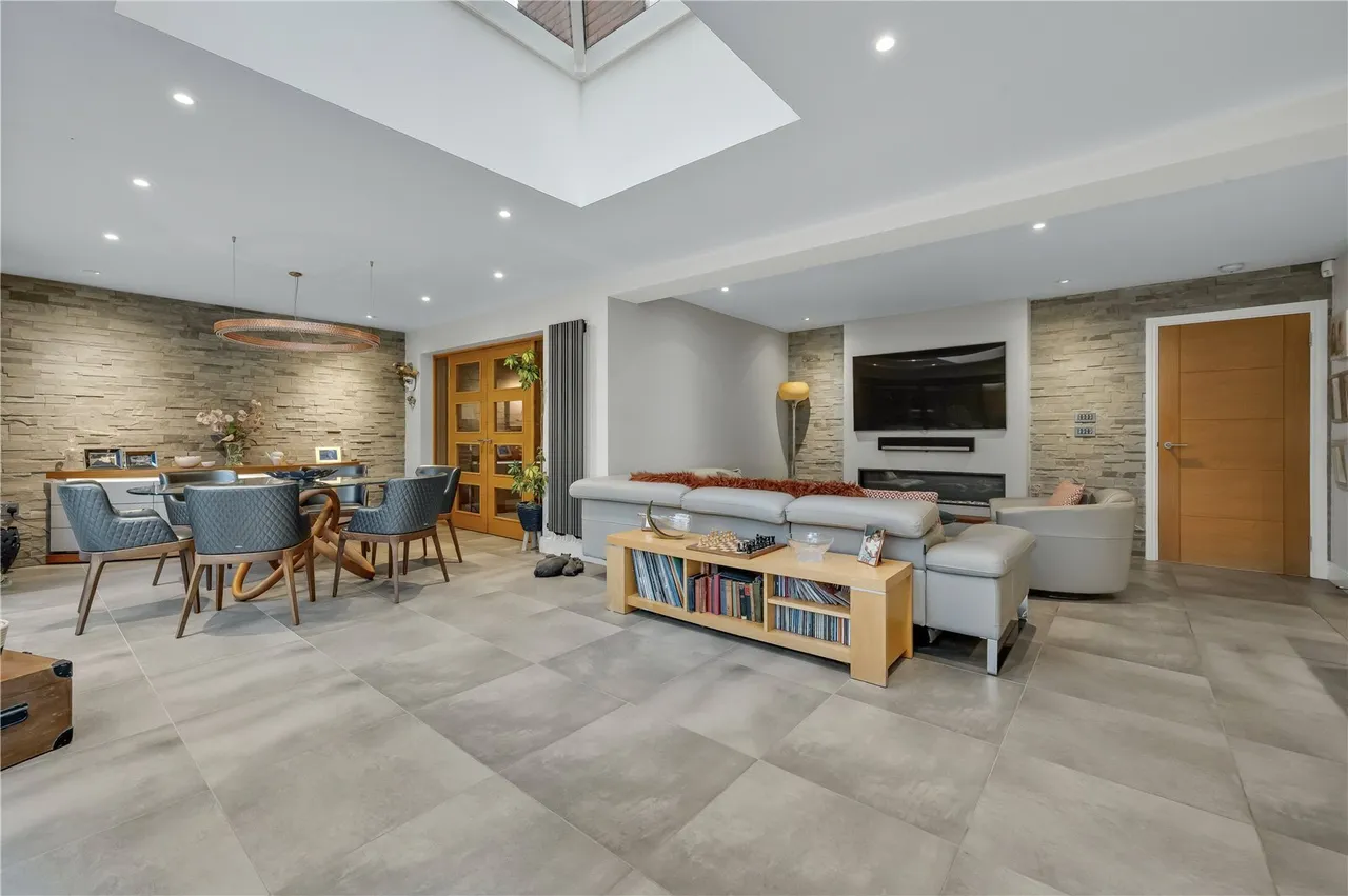 Waterperry Lane, Chobham, GU24, photo 7