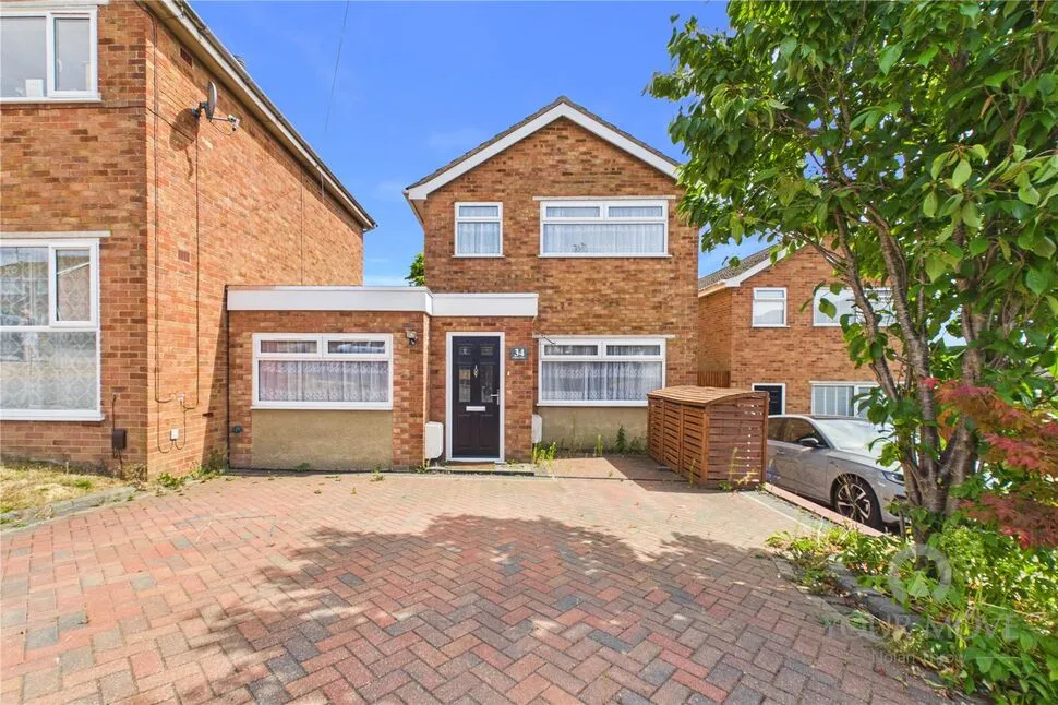 3 bed house to rent — Kipton Field, Rothwell, Northamptonshire, NN14