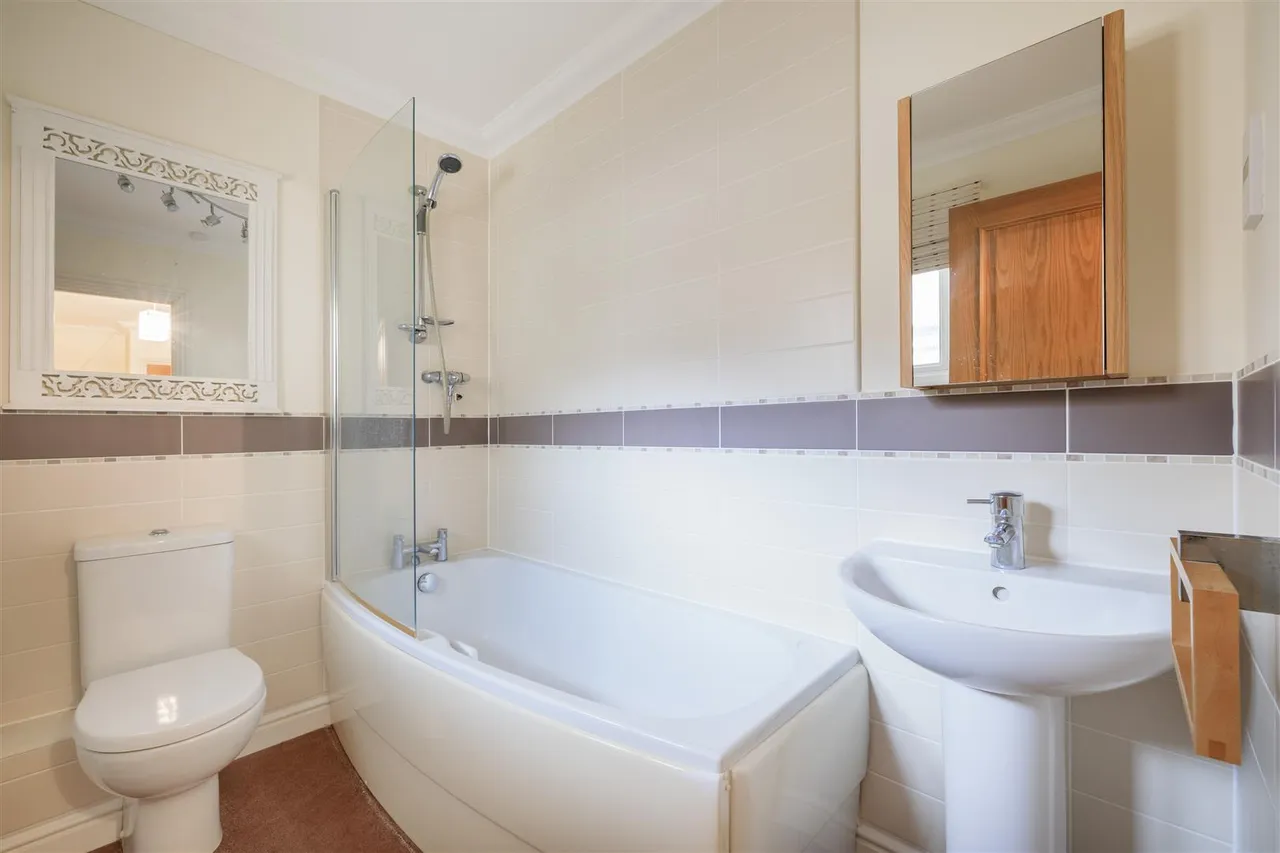Bridgefoot Corner, Reydon, IP18, photo 13