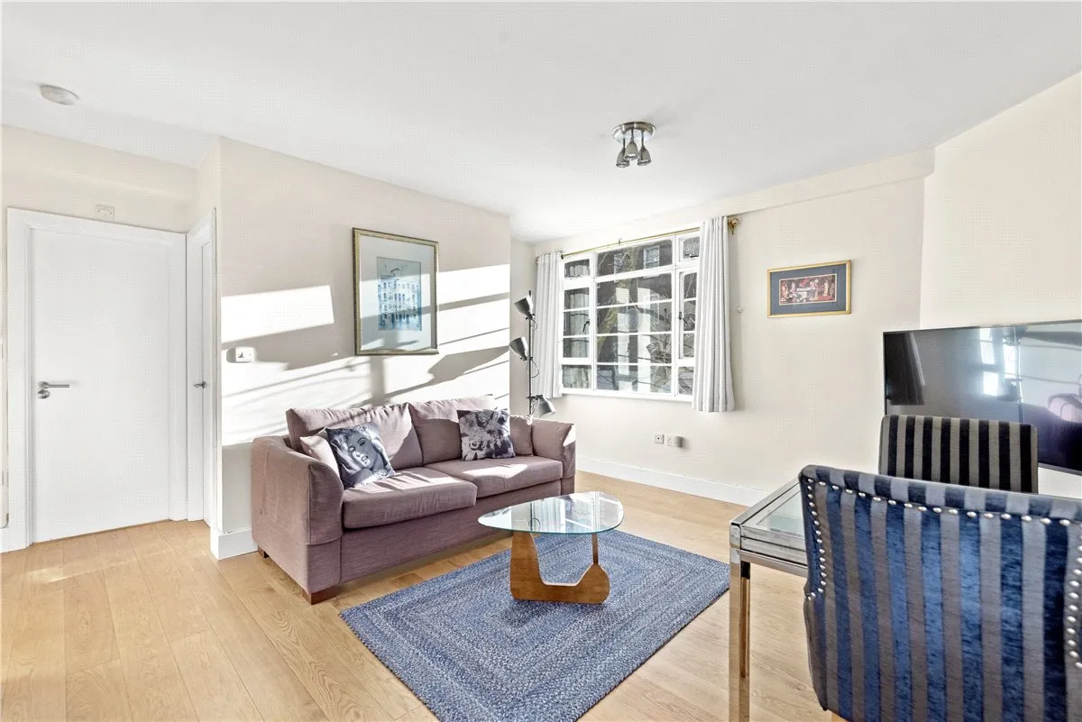 1 bed flat for sale, Sloane Avenue, Chelsea, SW3