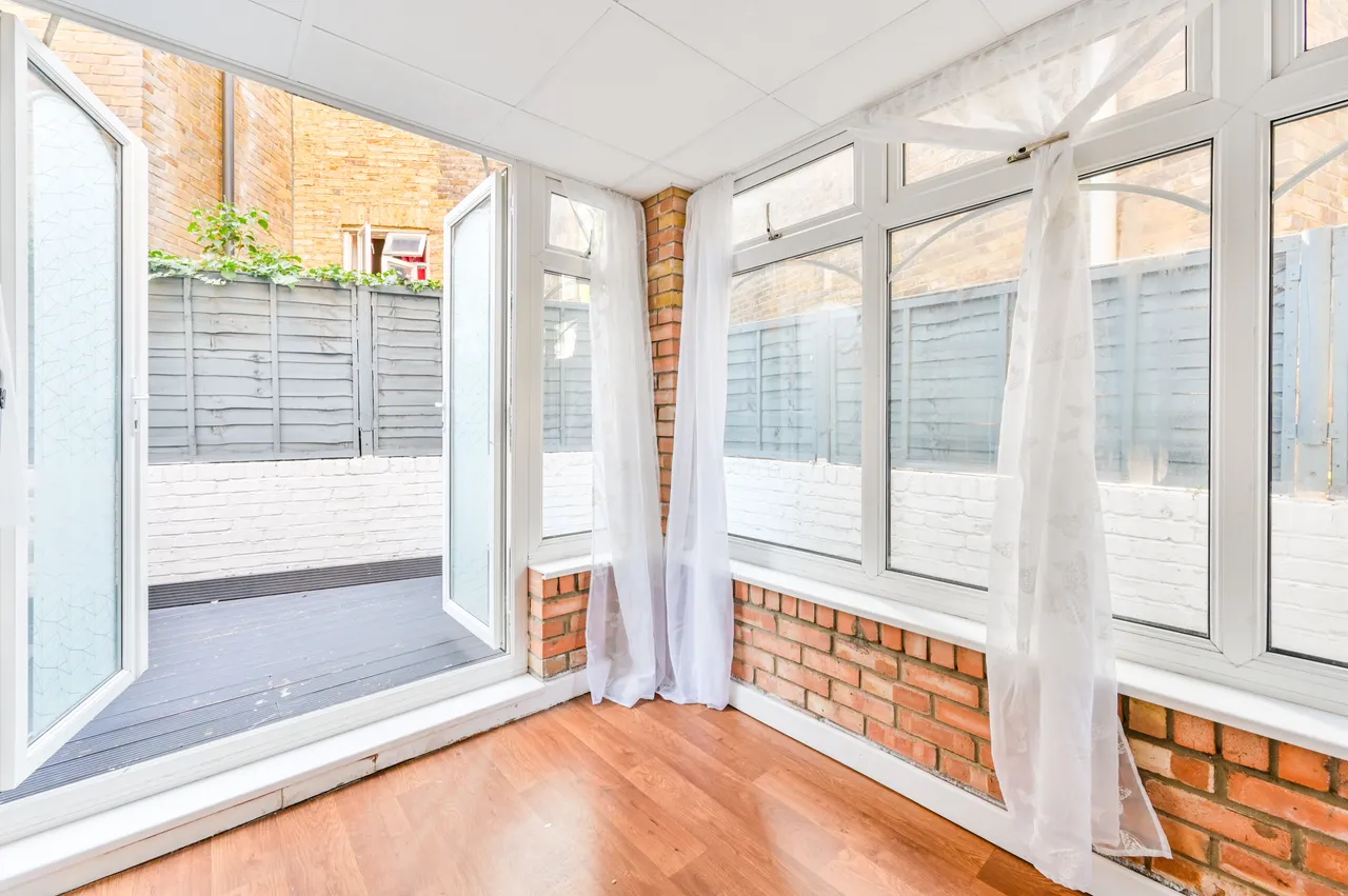3a Fernhead Road, London, photo 9