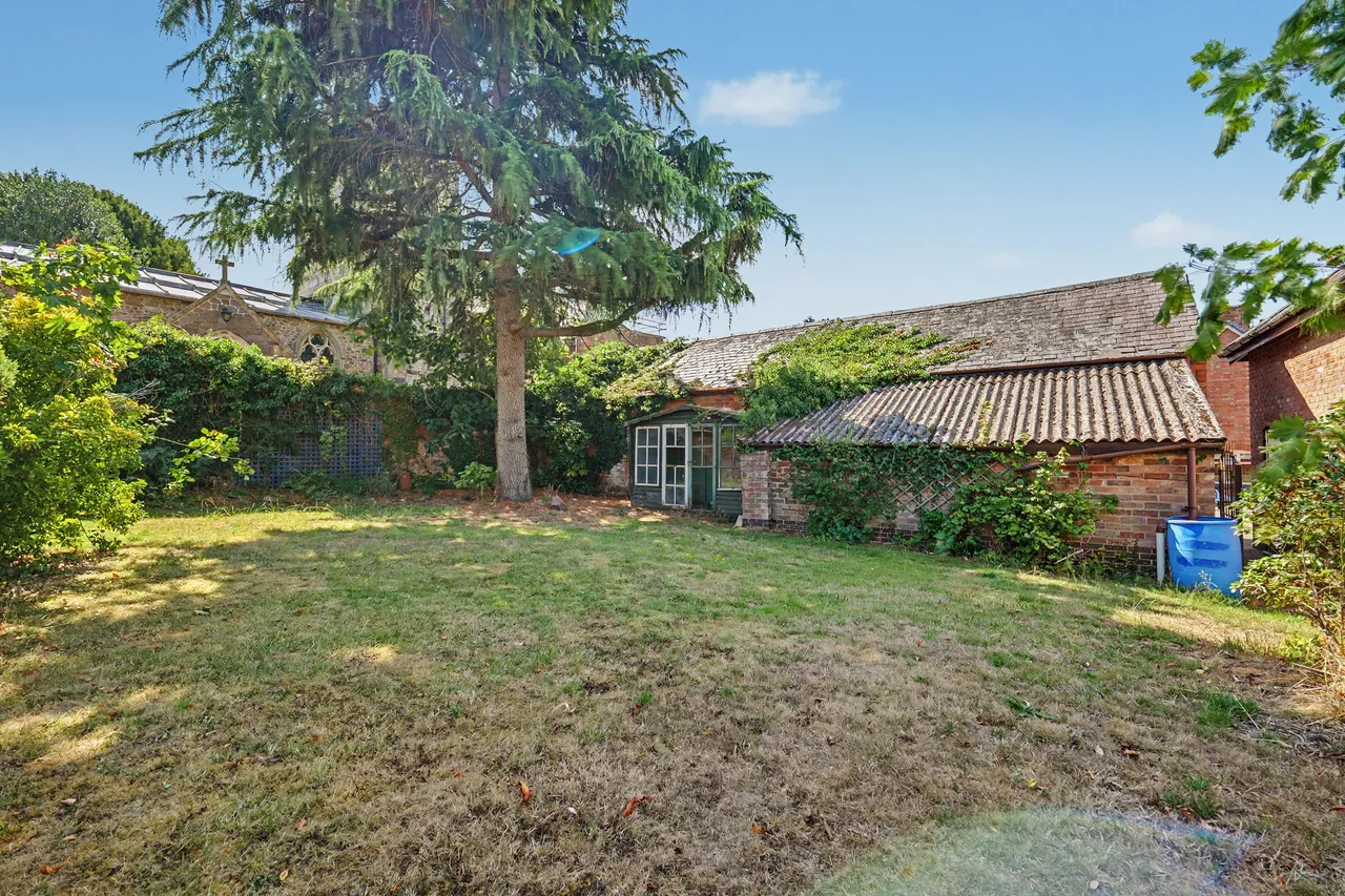 Main Street, Willoughby Waterleys, LE8, photo 42