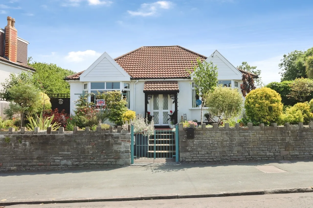 2 bed house for sale — Soundwell Road, Kingswood, Bristol, BS16
