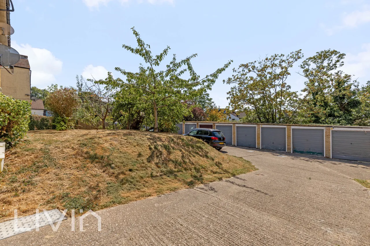 Caterham Court, London, SE19, photo 12
