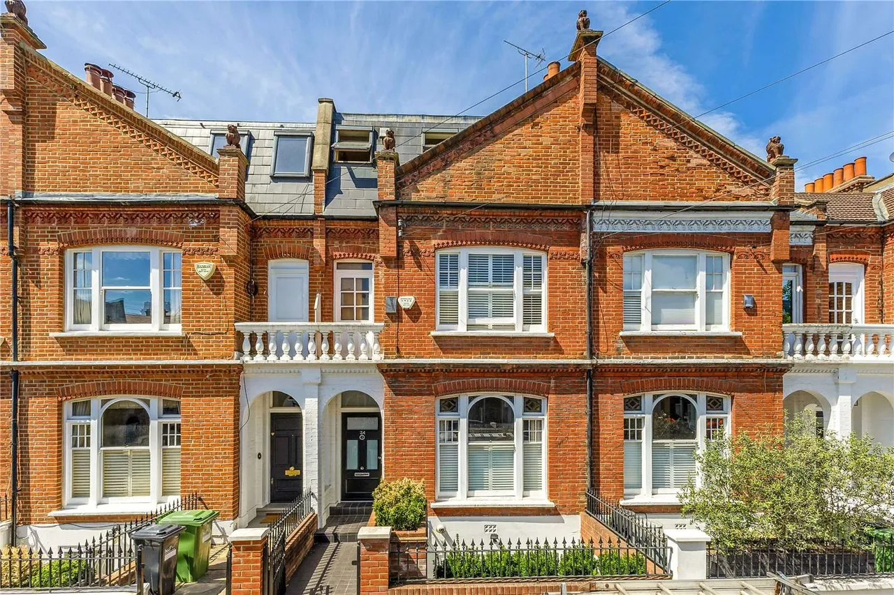 5 bed house for sale — Acfold Road, London, SW6 2AL
