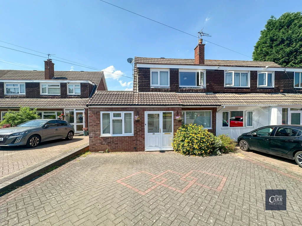 3 bed house for sale, Yewtree Road, Streetly, B74
