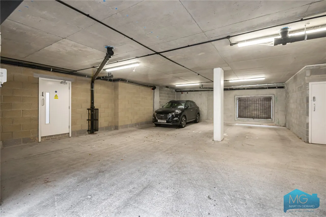 Collison Avenue, Barnet, EN5, photo 15