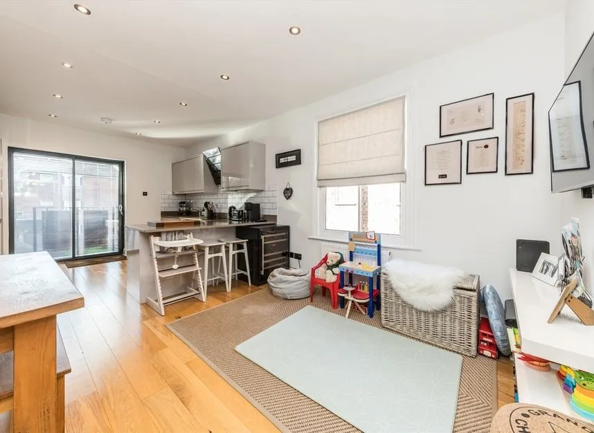 Lawrence Road, Ealing, W5, photo 5