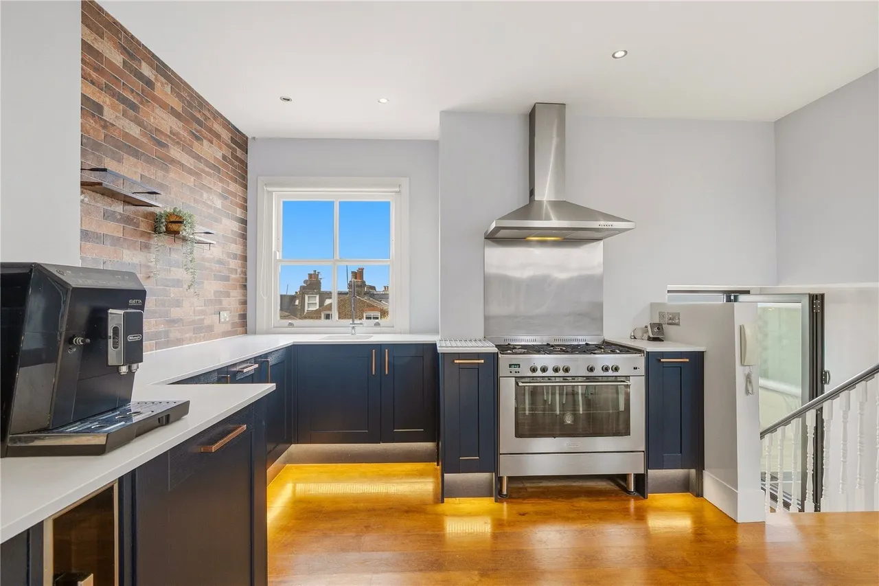 Hearnville Road, London, SW12, photo 4