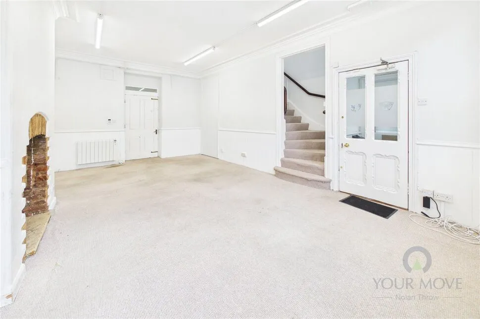 New Street, Oundle, PE8, photo 4