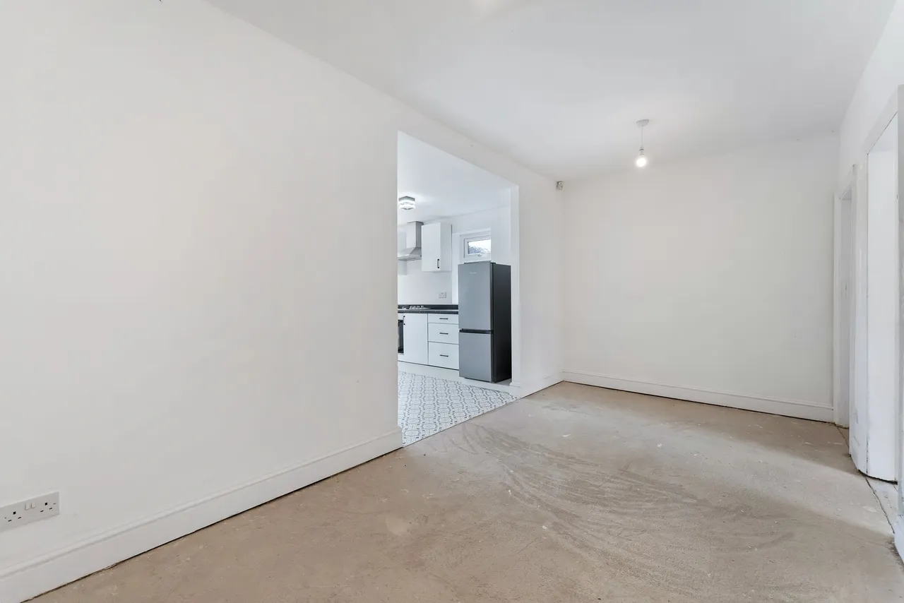 Liverpool Road, Widnes, WA8 7XP, photo 5