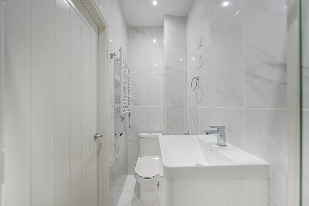 Double Room in Trosley Avenue, Gravesend, photo 6