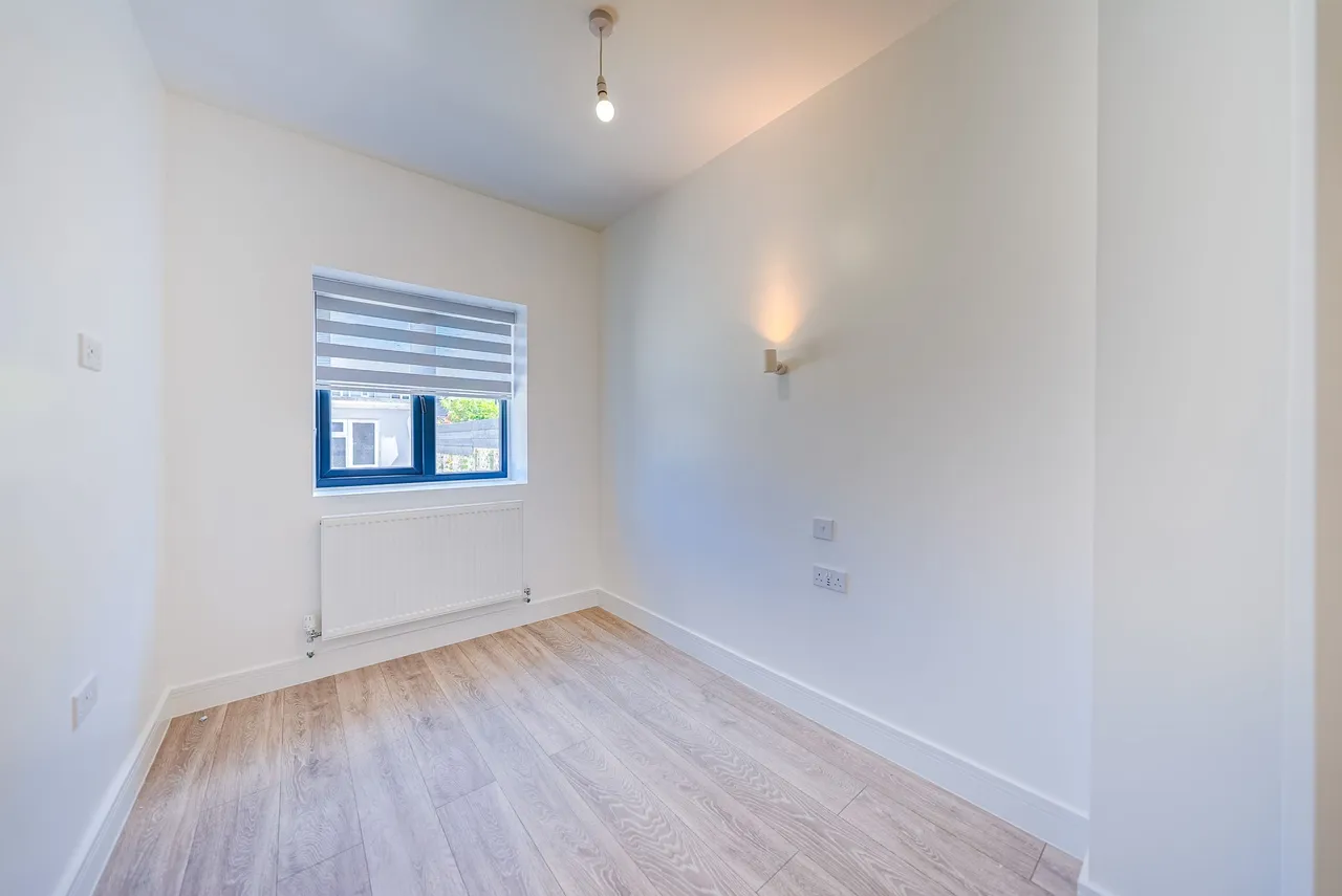 Double Room in Trosley Avenue, Gravesend, photo 8