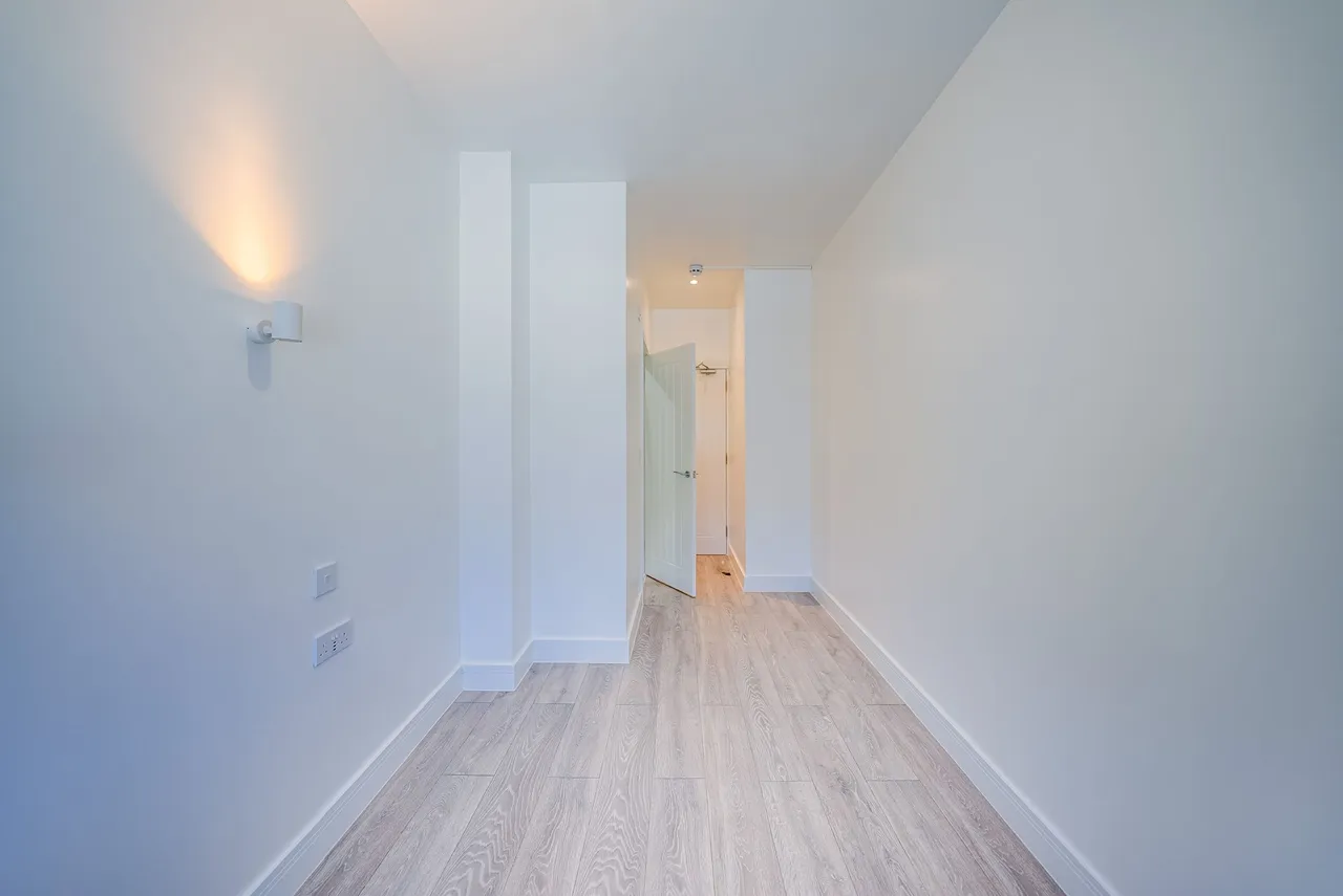 Double Room in Trosley Avenue, Gravesend, photo 9