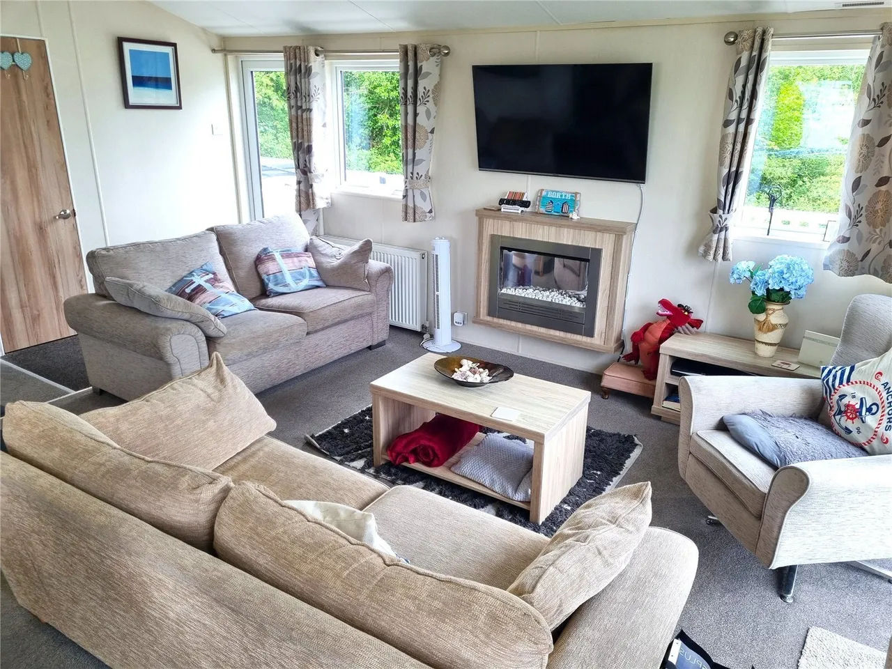 Brynowen Holiday Park, Borth, SY24, photo 5