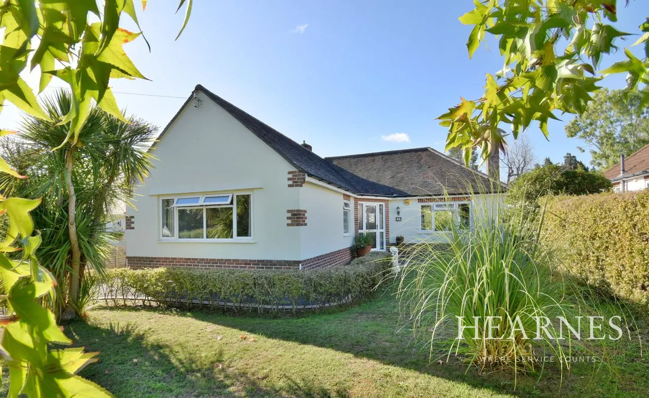 3 bed house for sale, Oak Close, BH22