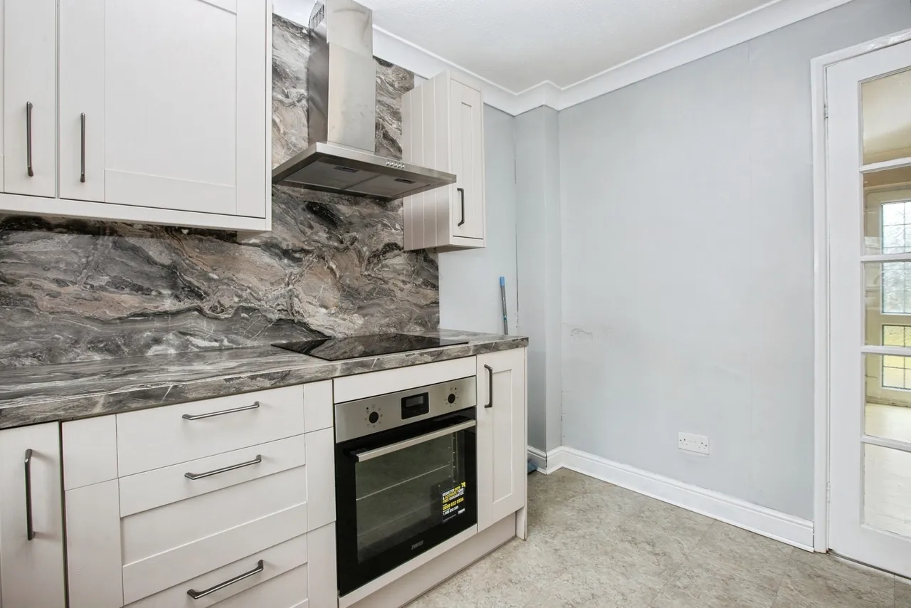 Mappleton Drive, Mansfield, NG18, photo 9