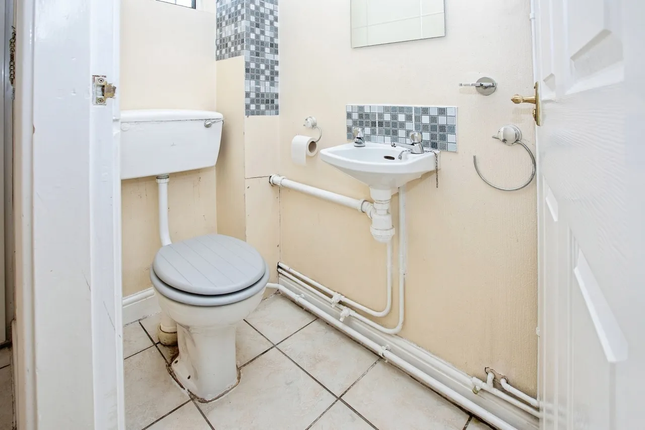Mappleton Drive, Mansfield, NG18, photo 6