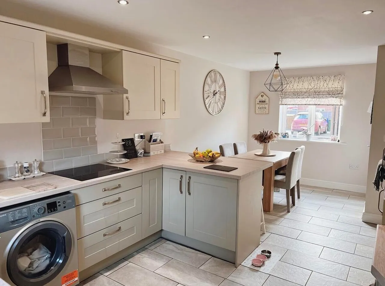 Orchard Grove, East Markham, NG22, photo 4