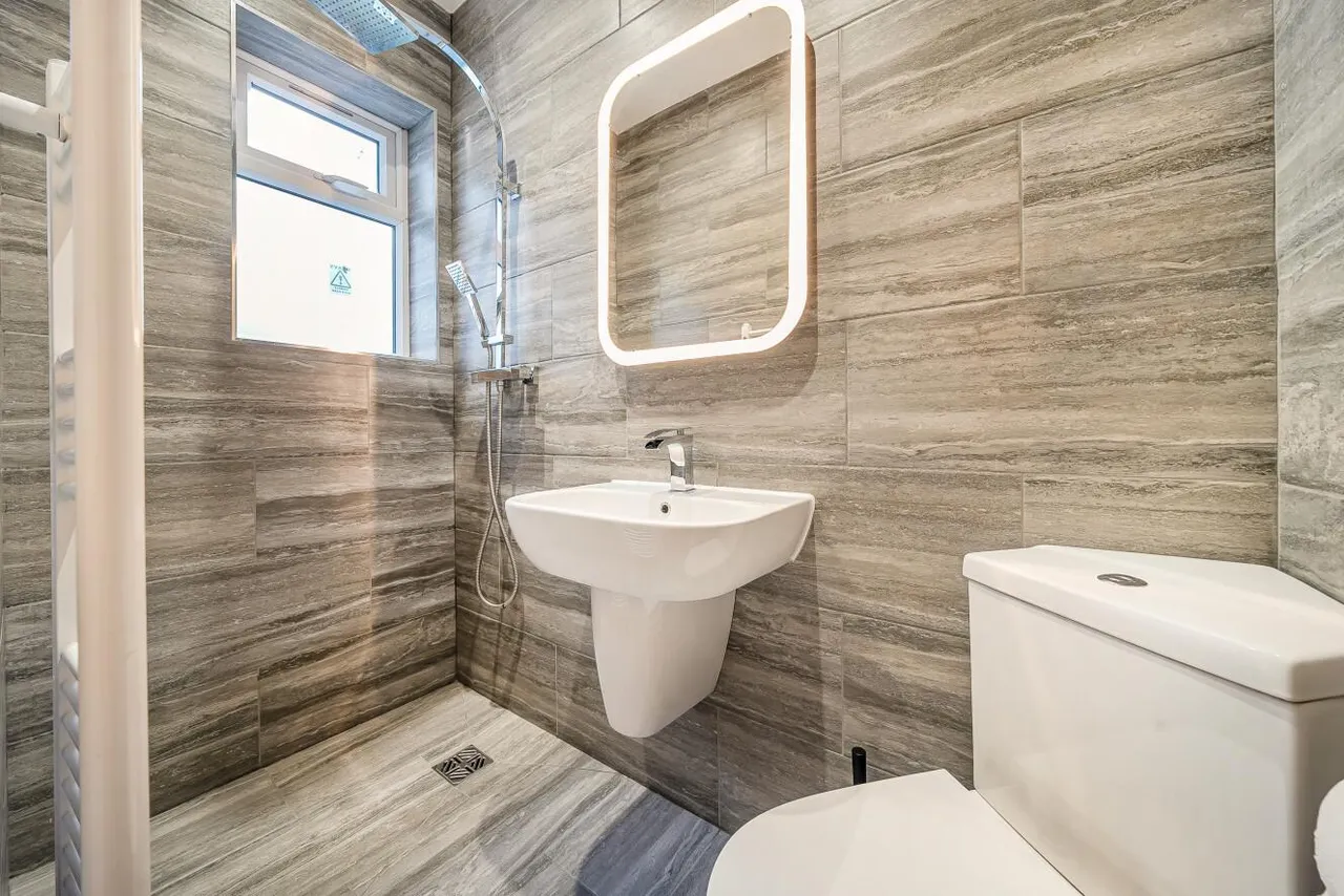 Lincoln Road, South Norwood, SE25, photo 8