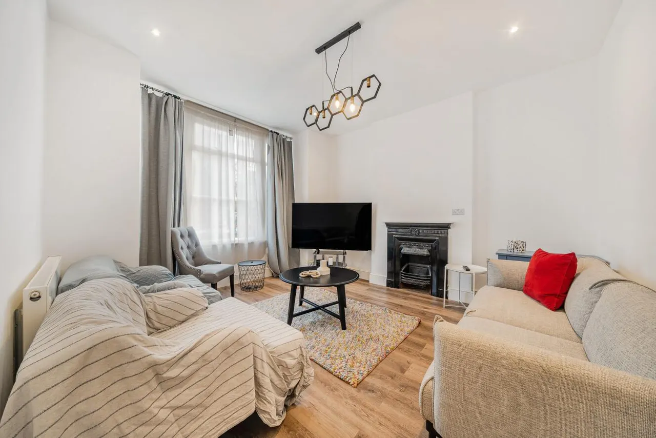 Lincoln Road, South Norwood, SE25, photo 6