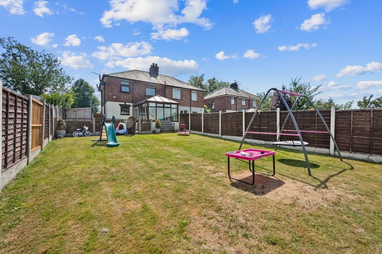 Chisnall Avenue, St. Helens, St. Helens, WA10 4ED, photo 35