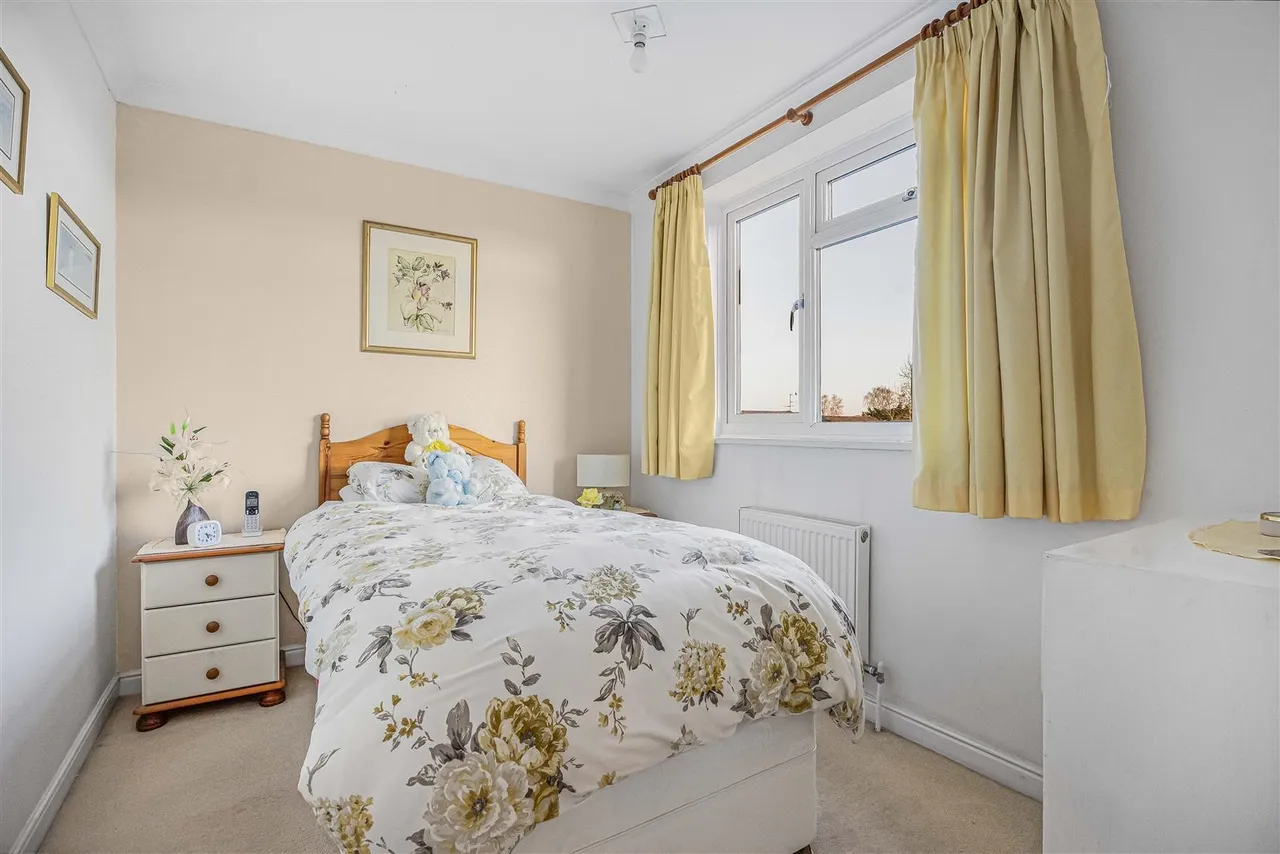 Abingdon Drive, Caversham, RG4, photo 12