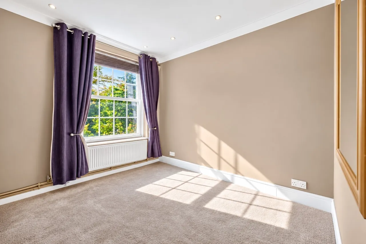 New Park Road, London, SW2, photo 10