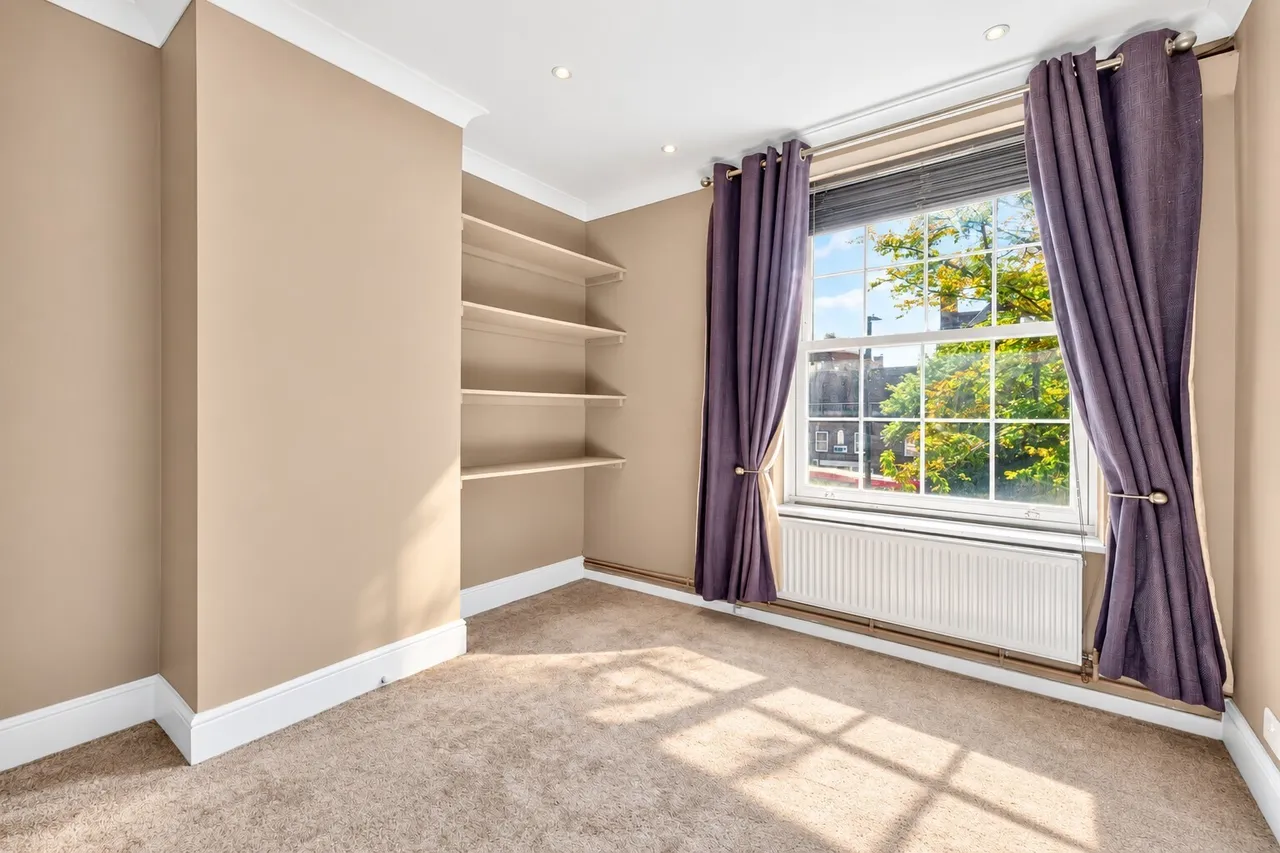 New Park Road, London, SW2, photo 7
