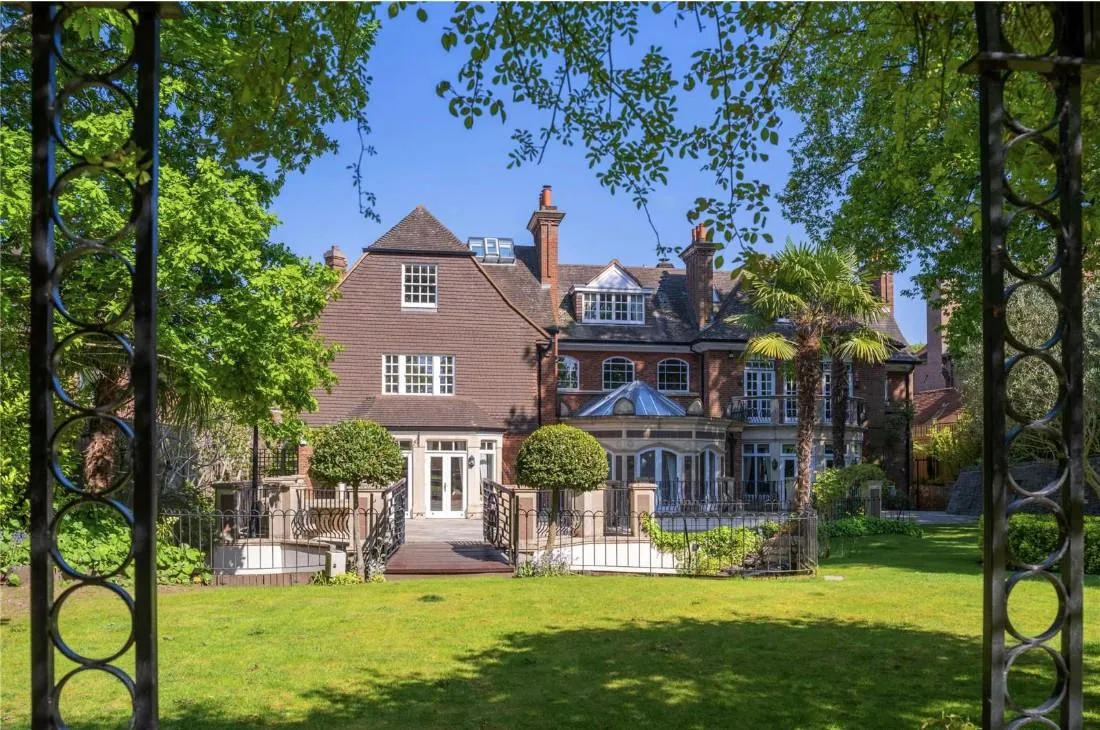 8 bed house for sale — Courtenay Avenue, Highgate, London, N6 4LR